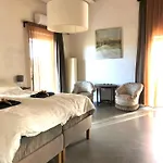 Habitación en casa particular Aguglia Persa - Double With Private Lounge *