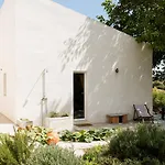 Aguglia Persa - Double With Private Lounge *
